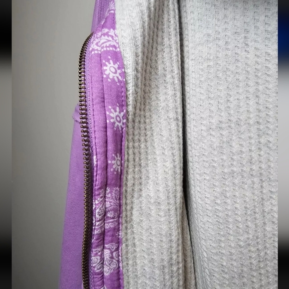 "Hold" We the Free By Your Side Lined Hoodie BubbleTea Small NWT $148 - Picture 5 of 9